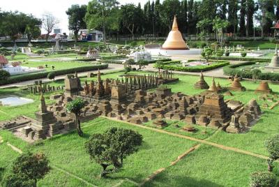 Monumentos de Tailandia en Mini Siam