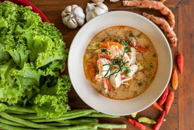 Clase privada de cocina tailandesa auténtica en una casa familiar