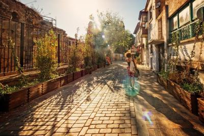 Sitios naturales e históricos en Antalya; Solo; Grupo; Pareja