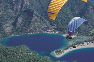 Paseo en barco por Oludeniz a Butterfly Valley y St Nicholas Isla Paseo en barco por Oludeniz a Butterfly Valley y St Nicholas Isla