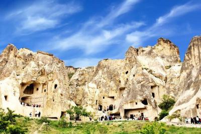 Cappadocia Red Tour Museo al aire libre de Goreme Cappadocia Red Tour Museo al aire libre de Goreme