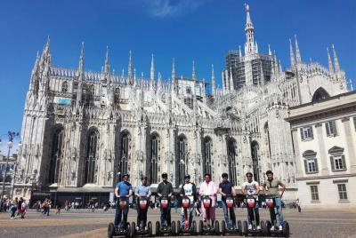 Tour privado en Segway por Milán - centro de la ciudad - 1 hora y