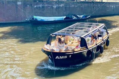 Amsterdam Small Group Group Canal Cruise Plus Snacks and Drinks