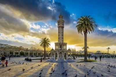 Descubre la antigua ciudad mágica de Esmirna en un tour privado Descubre la antigua ciudad mágica de Esmirna en un tour privado
