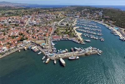 Traslados ADB del Aeropuerto de Esmirna a Hoteles Seferihisar (Do Traslados ADB del Aeropuerto de Esmirna a Hoteles Seferihisar (Do