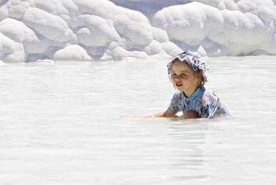 Termas de Pamukkale y antigua ciudad de Hierápolis de Kemer Termas de Pamukkale y antigua ciudad de Hierápolis de Kemer