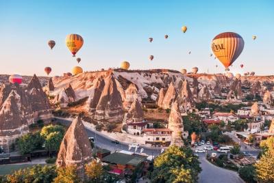 Traslado privado: aeropuerto de Kayseri ASR al centro de Capadoci Traslado privado: aeropuerto de Kayseri ASR al centro de Capadoci