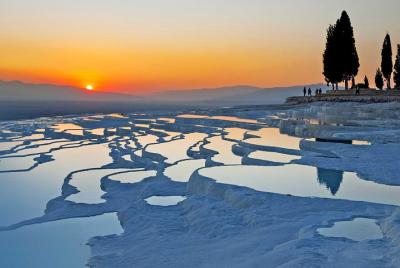 Tour en grupo pequeño por Pamukkale y Hierápolis