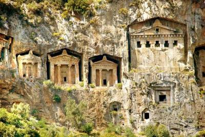 Explore Dalyan, Turtle Beach, King Tombs and Mud Bath from Sarige