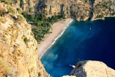 Fat Taxi - Traslado privado del aeropuerto de Dalaman (DLM) a Fet