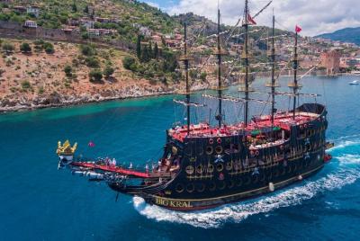 de lado: Alanya Pirates Boat Tour con bebidas y almuerzo de lado: Alanya Pirates Boat Tour con bebidas y almuerzo