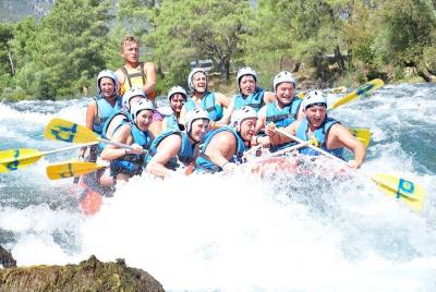 Experiencia de rafting y safari en quad en Koprulu Canyon Experiencia de rafting y safari en quad en Koprulu Canyon