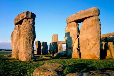 Recorrido de medio día por Stonehenge con entrada gratuita y tiem