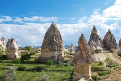 Tour por el sur de la Capadocia: Cavusin, Valle Rojo, ciudad subt Tour por el sur de la Capadocia: Cavusin, Valle Rojo, ciudad subt