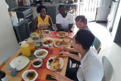 Clase de cocina con un local (Kampala, Jinja, Entebbe - 4 horas)