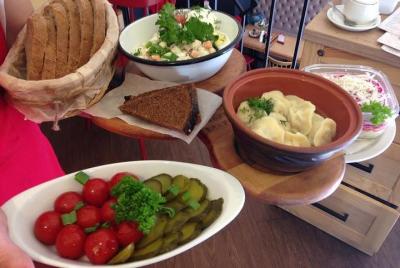 Tour gastronómico de estilo comunista en Lviv Tour gastronómico de estilo comunista en Lviv