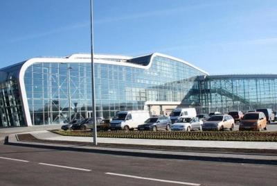 Traslado privado de llegada: el aeropuerto internacional de Lviv  Traslado privado de llegada: el aeropuerto internacional de Lviv