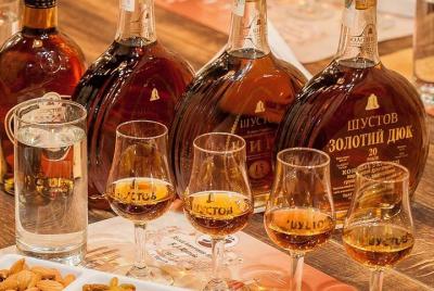 Visita al museo de la bodega Shustov Cognac con degustación en Od