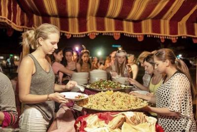 CENA EN EL DESIERTO | Cena y espectáculo tradicional en el desier CENA EN EL DESIERTO | Cena y espectáculo tradicional en el desier