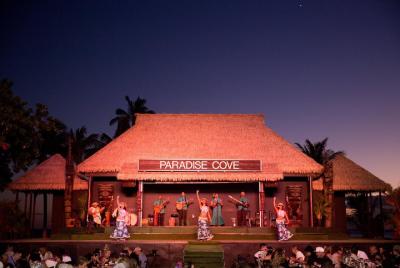 Luau en Paradise Cove Luau en Paradise Cove