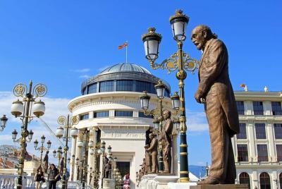 Tour privado de un día a Skopje y Macedonia del Norte desde Tiran Tour privado de un día a Skopje y Macedonia del Norte desde Tiran