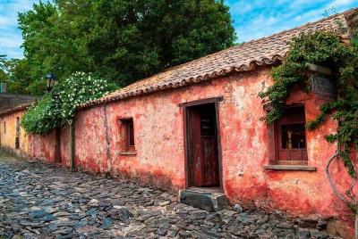 Tour por la ciudad de Colonia del Sacramento Tour por la ciudad de Colonia del Sacramento