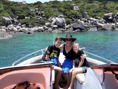 Descubrimiento de Cham Island Descubrimiento de Cham Island
