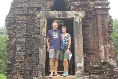 My Son Early Morning Tour en grupos pequeños: 6:00 a.m. a 10:10 a