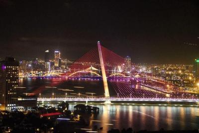 Da Nang Food & Bike Tour por la noche