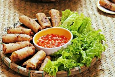 Tours gratuitos de comida callejera - Ninh Binh (Hoa Lu, Tam Coc) Tours gratuitos de comida callejera - Ninh Binh (Hoa Lu, Tam Coc)