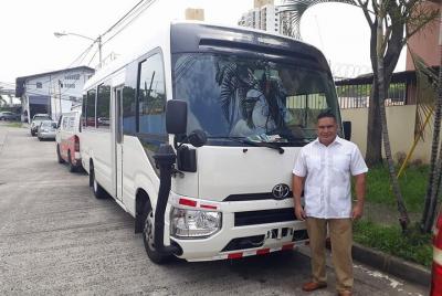 Transporte compartido a Riu Playa Blanca (precio de ida y vuelta) Transporte compartido a Riu Playa Blanca (precio de ida y vuelta)