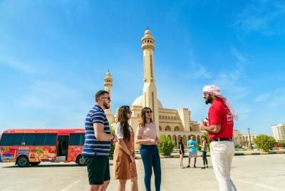 Tour guiado de día completo por Bahrein Tour guiado de día completo por Bahrein