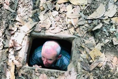 MEDIO DÍA Auténticos túneles de Ben Duoc (visitas guiadas por la 