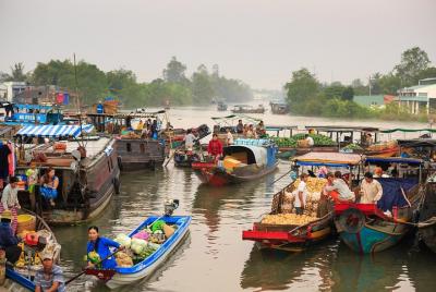 Tour de un día al mercado flotante del Delta del Mekong en Cai Be