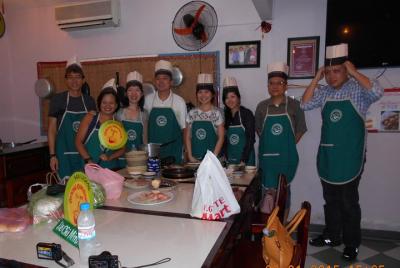 Clase de cocina y visita a la ciudad de Ho Chi Minh todo el día.