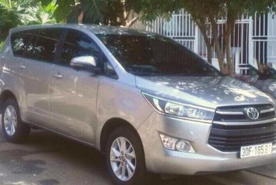 Saigon Airport Transfer 7 Asiento Coche