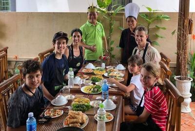 Hoi An Cooking Class y tour en bote de canasta Hoi An Cooking Class y tour en bote de canasta