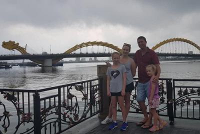 Traslado en automóvil privado para visitar la montaña de mármol, 