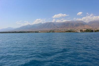 Inmenso e impresionante lago Issyk Kul en 1 día Inmenso e impresionante lago Issyk Kul en 1 día