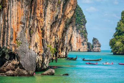 Tour en canoa por el mar de la bahía de Phang Nga (isla James Bon