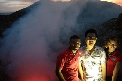 Recorrido nocturno del volcán Masaya Recorrido nocturno del volcán Masaya