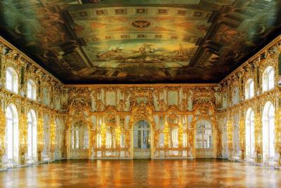 Tour a Gran Palacio de Peterhof y Palacio de Catalina Tour a Gran Palacio de Peterhof y Palacio de Catalina