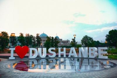Excursión privada histórica y cultural de medio día a Dushanbe Excursión privada histórica y cultural de medio día a Dushanbe