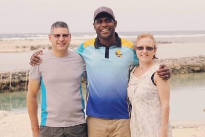 Alquiler diario privado de mini furgonetas incluyendo guía turíst