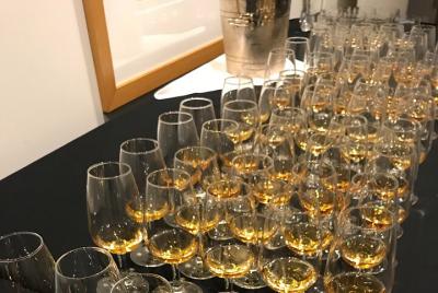 Experiencia privada de degustación de licores artesanales en Canb Experiencia privada de degustación de licores artesanales en Canb