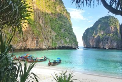 Phi Phi Islands Early Bird y punto de vista caminata Phi Phi Islands Early Bird y punto de vista caminata