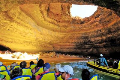 Crucero para visitar las cuevas y avistar delfines desde Albufeir
