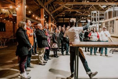 Excursión de un día a la cerveza artesanal de Niágara desde Toron