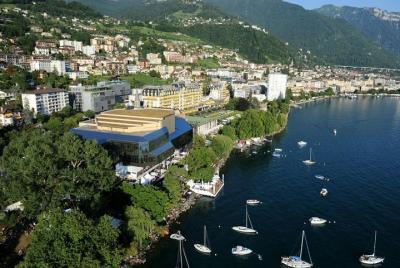 Autobús ida y vuelta desde Ginebra a Montreux Autobús ida y vuelta desde Ginebra a Montreux