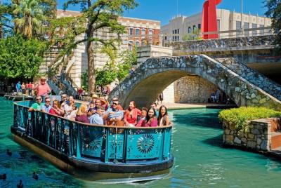 Paseo por el río San Antonio y excursión en autobús con paradas l
